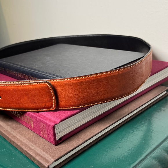 John Weitz Cognac Old English Cashmere Glove Tanned‎ Leather Men's Belt Sz 40 - Picture 9 of 11